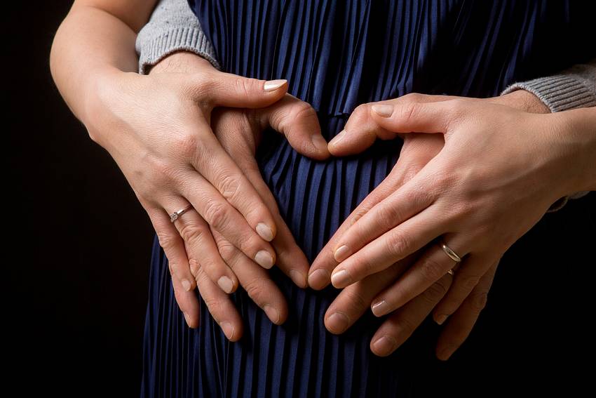 photographe nancy grossesse mains ventre